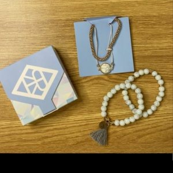 New !! AmeliaRue Bracelet Stack Set - Picture 2 of 2